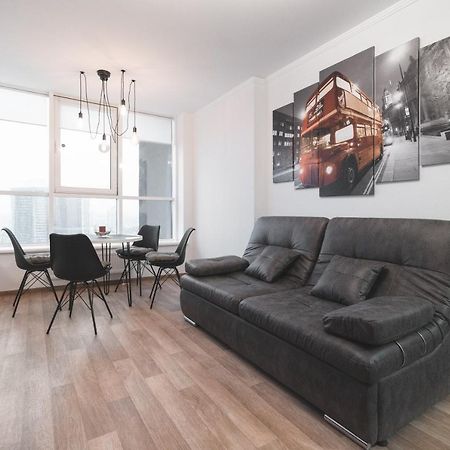 In The Sky Apartment Kiew Exterior foto
