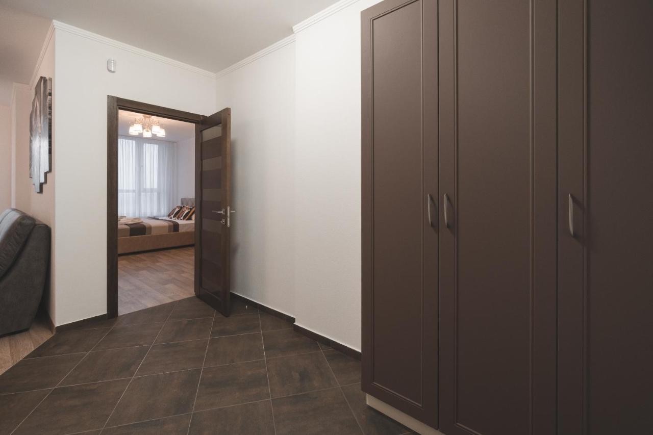 In The Sky Apartment Kiew Exterior foto