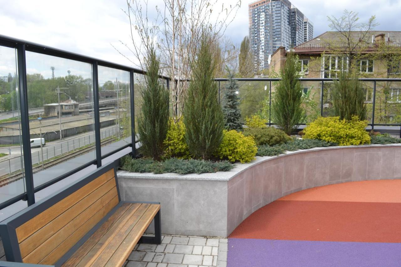 In The Sky Apartment Kiew Exterior foto